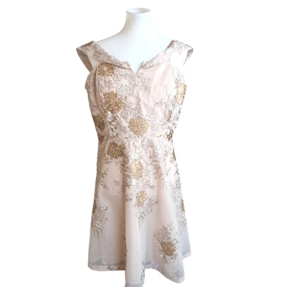 Calvin Klein Embroidered Nude/Blush Midi Off the Shoulder Strapless Sumner Dress - Picture 1 of 12